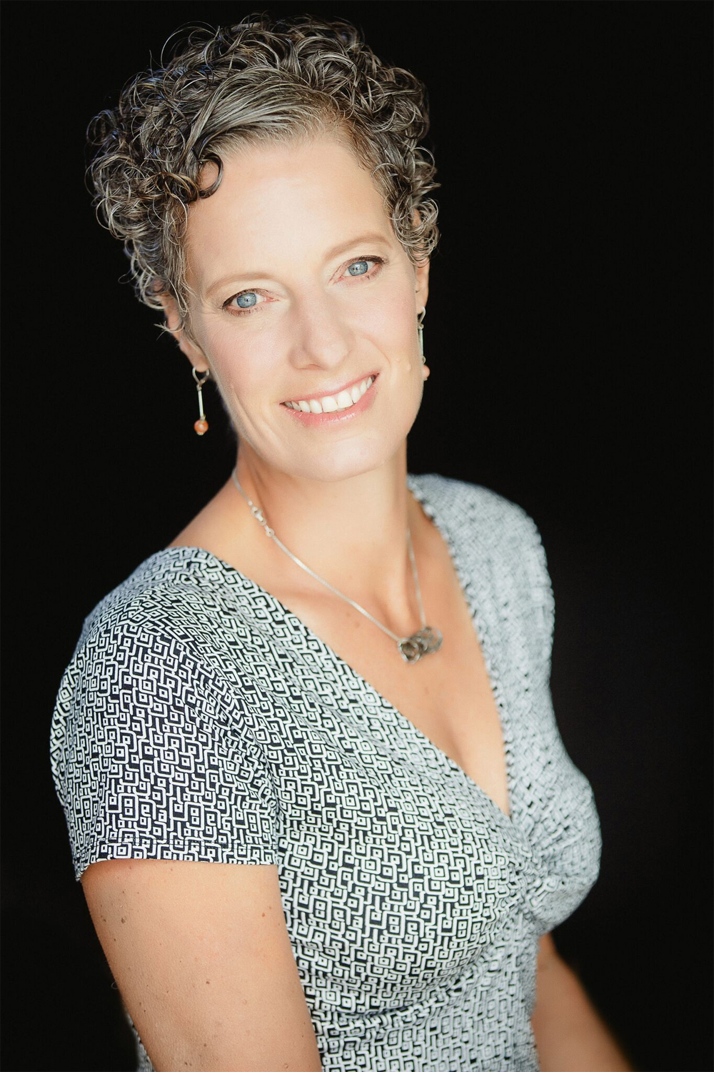 Angie Abdou speaker image
